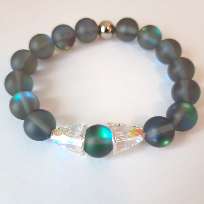 Quartz luminose green gray aurora crystal charms - Image 2