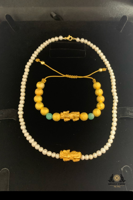 Feng shui 5-6mm natural pearls 18k gold plated 925 pure silver base Pixiu Pi Yao necklace, 2 emeralds bracelet set, 18k gold plated beads and clasp unique design for woman girls teens luck, abundance money attraction - Image 2